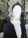 Длинная жемчужная нить