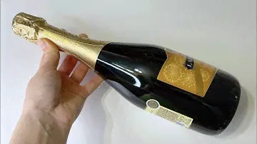 ОБАЛДЕННЫЙ НОВОГОДНИЙ ДЕКОР бутылки шампанского за 10 минут! DIY. Новогодний декор своими руками.
